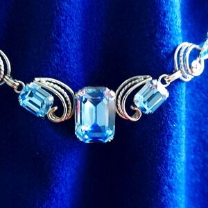 Vintage Van dell sterling.